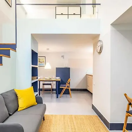Celestia Blue Brody 17 Apartment *